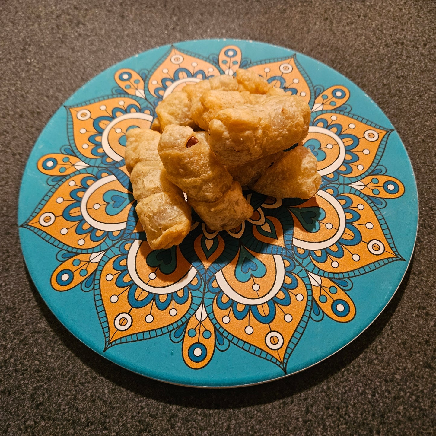 mini sausage rolls (5pc)